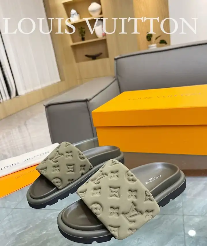 hype LV Slippers