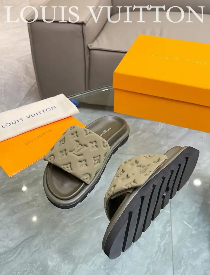 hype LV Slippers