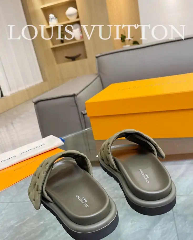 hype LV Slippers