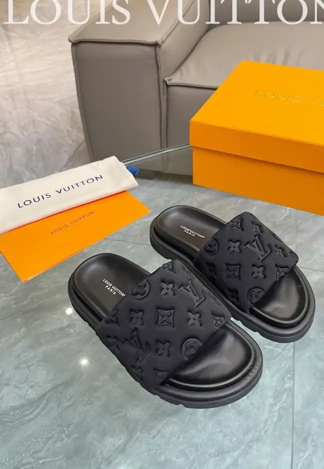 hype LV Slippers