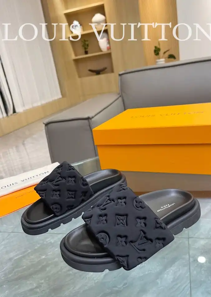 hype LV Slippers