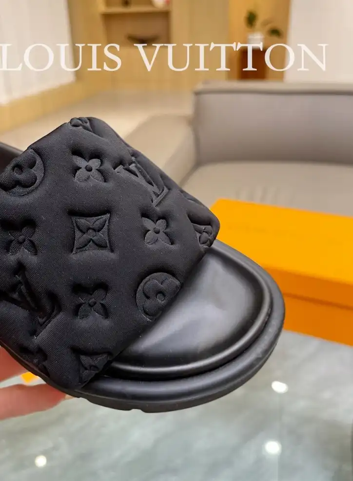 hype LV Slippers