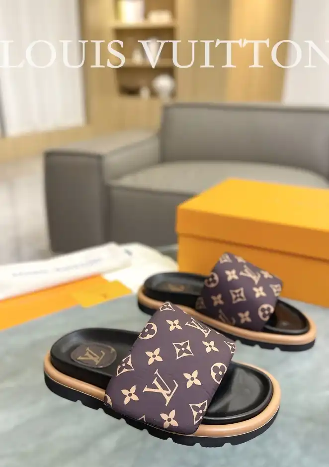 hype LV Slippers