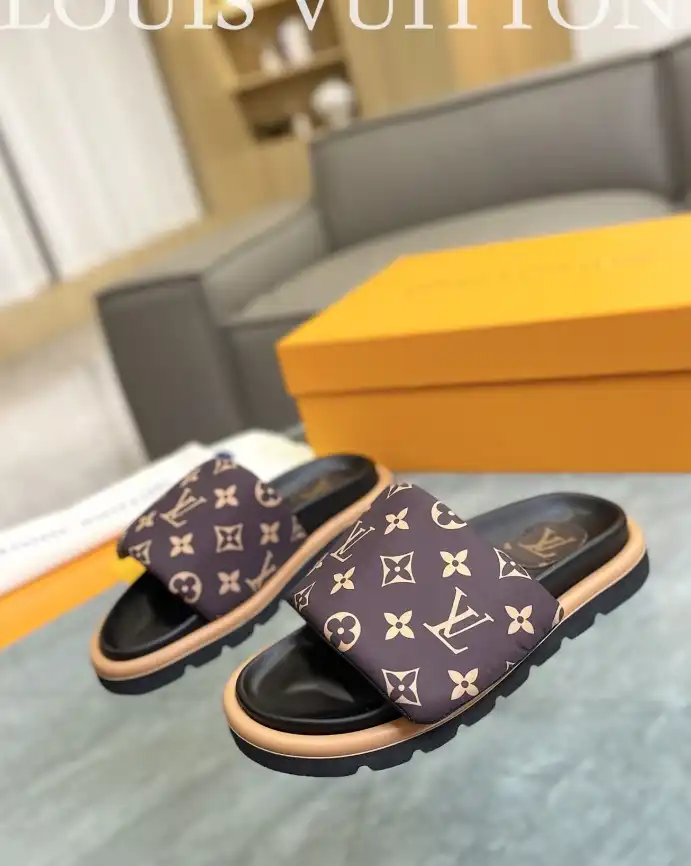 hype LV Slippers