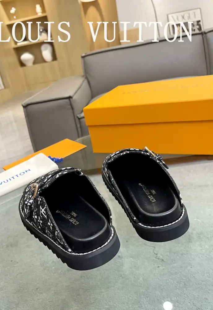 hype LV Slippers