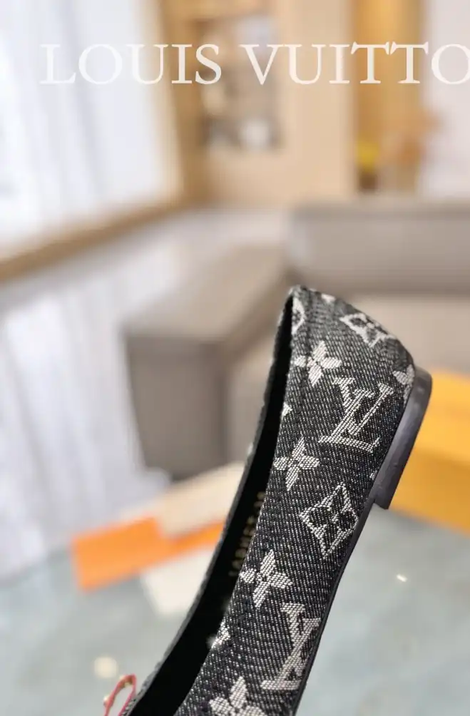 hype LV Sandals