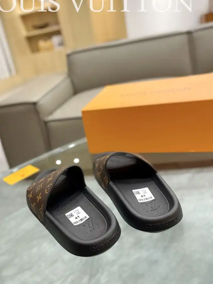 hype LV Slippers