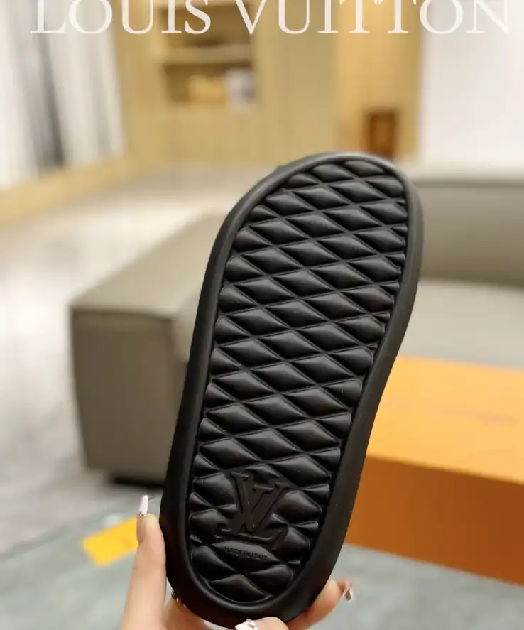 hype LV Slippers