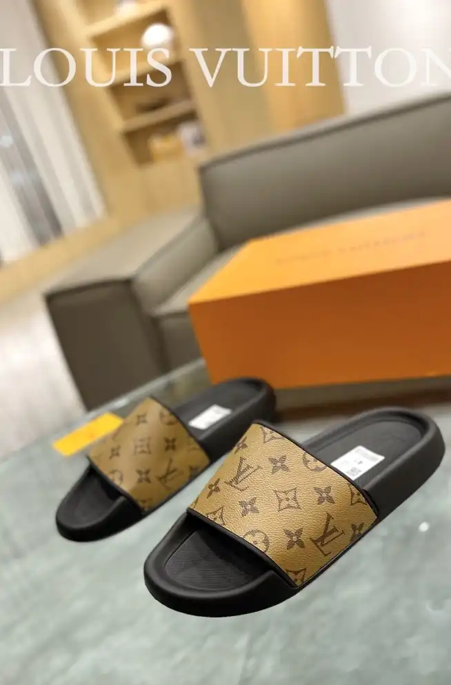 hype LV Slippers