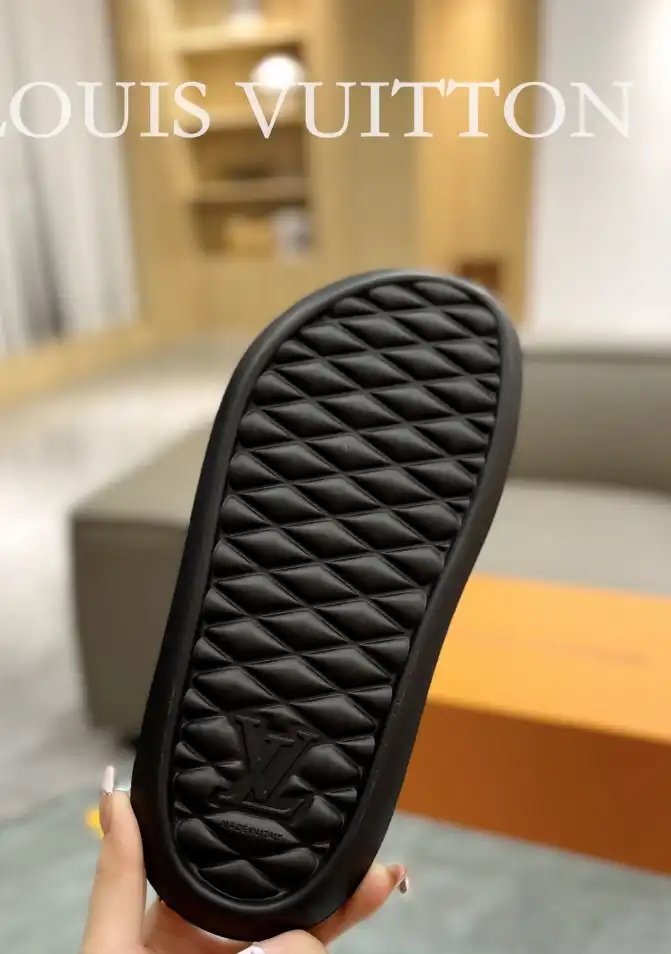 hype LV Slippers