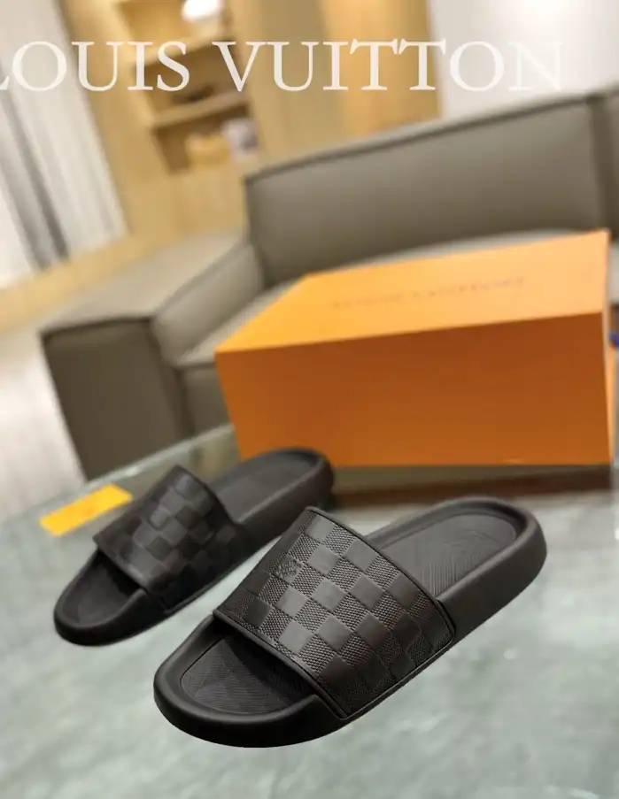 hype LV Slippers