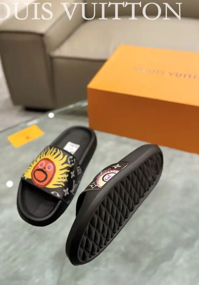 hype LV Slippers