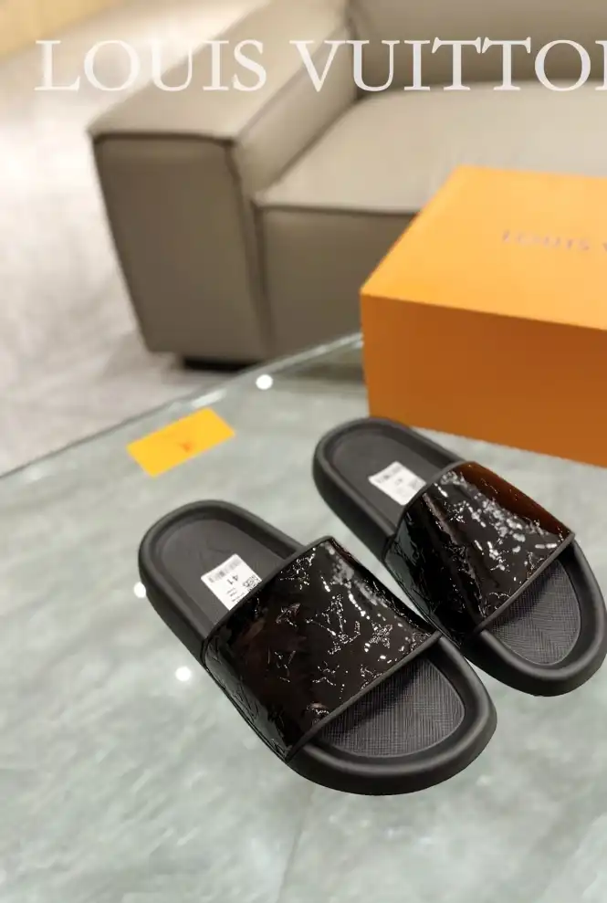 hype LV Slippers