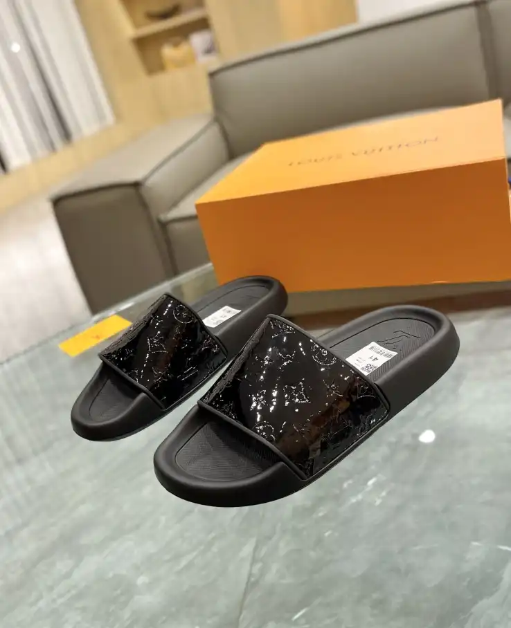 hype LV Slippers