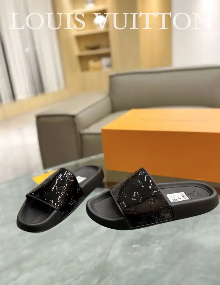 hype LV Slippers