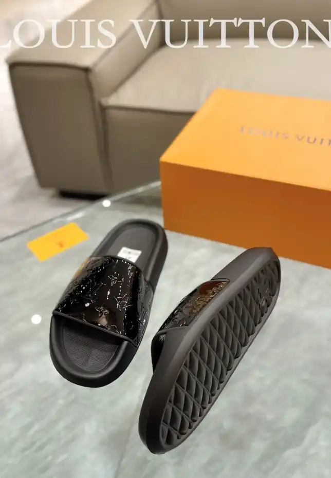 hype LV Slippers