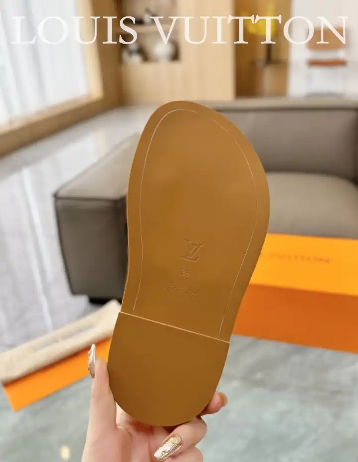 hype LV Slippers