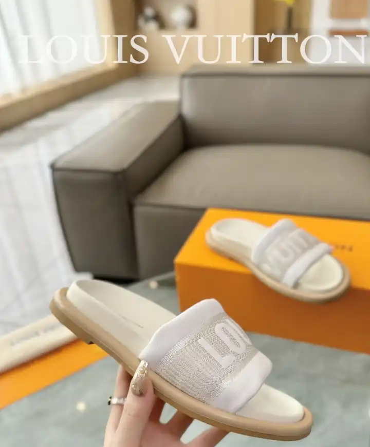 hype LV Slippers