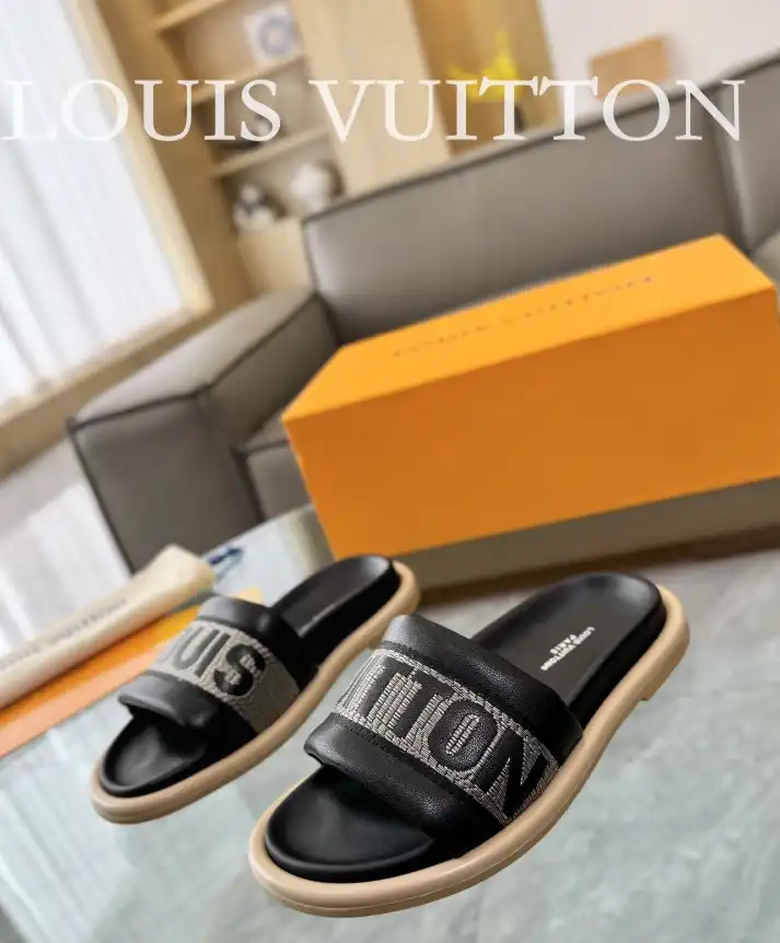 hype LV Slippers