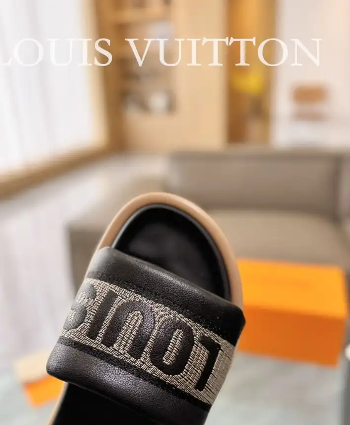 hype LV Slippers