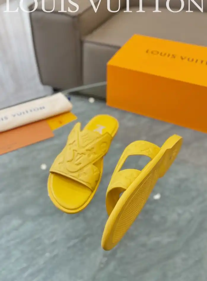 hype LV Slippers