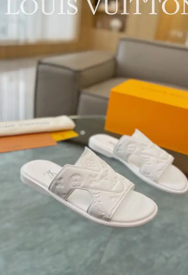 hype LV Slippers