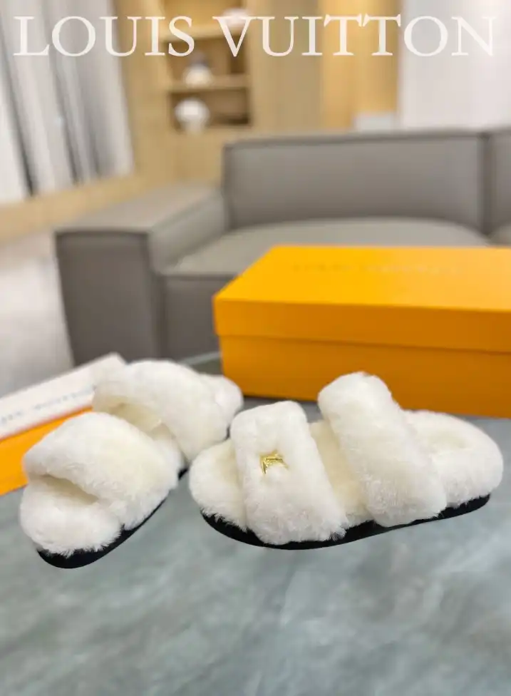 hype LV Slippers