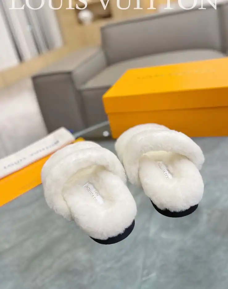 hype LV Slippers