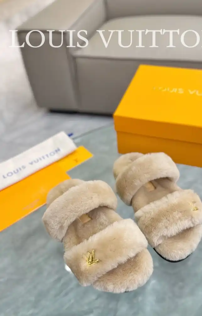 hype LV Slippers