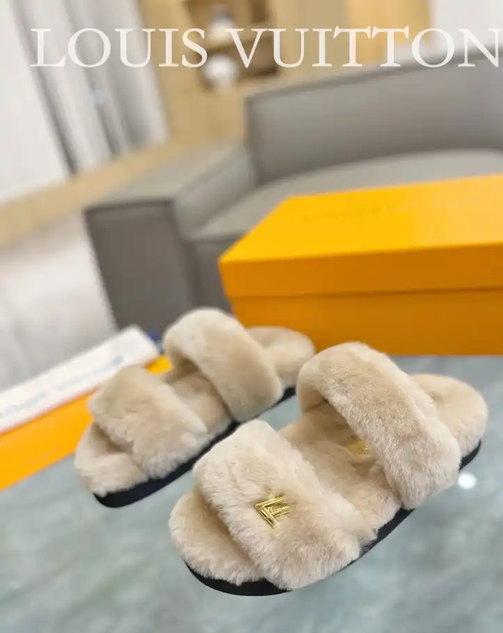 hype LV Slippers