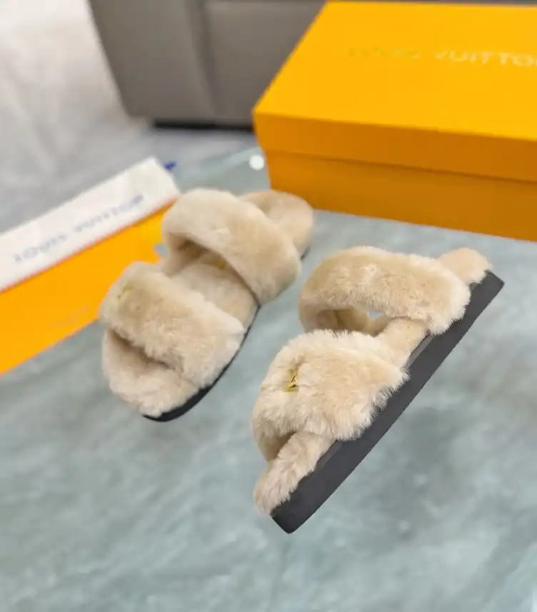 hype LV Slippers