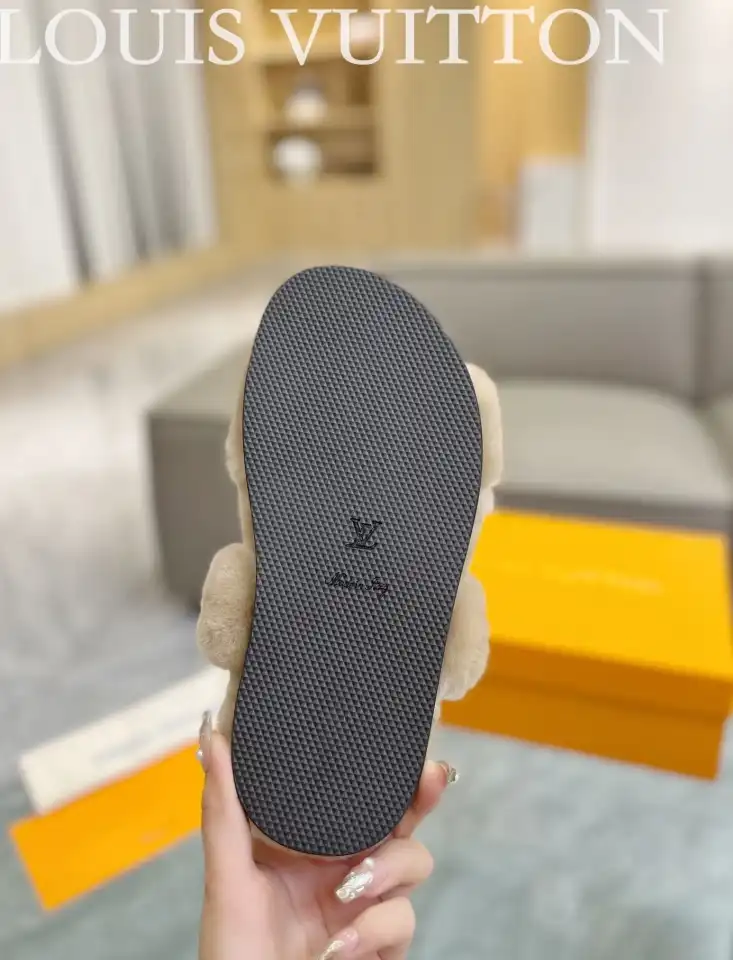 hype LV Slippers