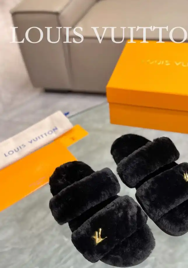 hype LV Slippers