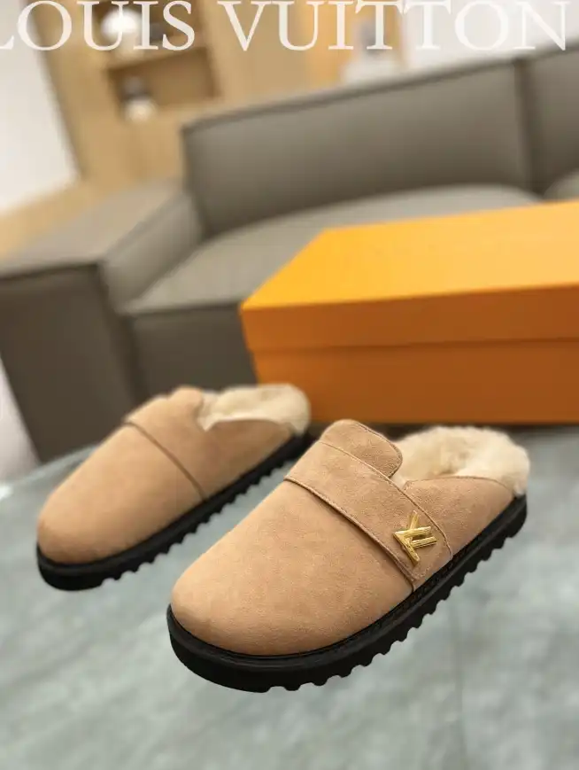 hype LV Slippers