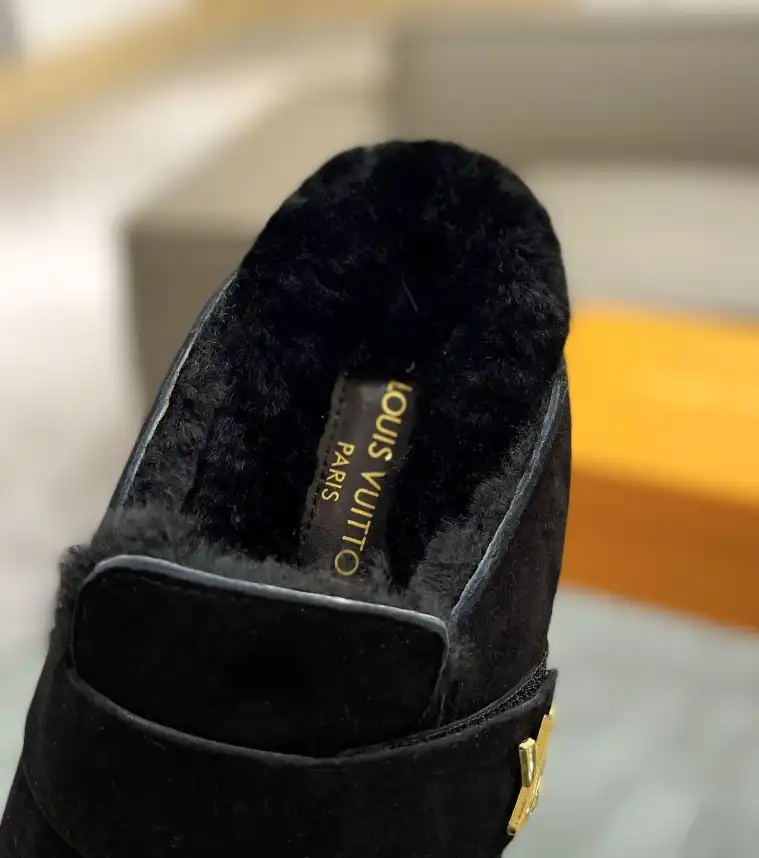 hype LV Slippers