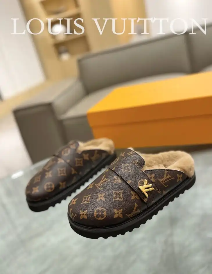 hype LV Slippers