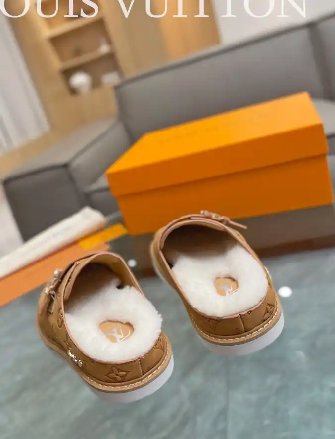 hype LV Slippers