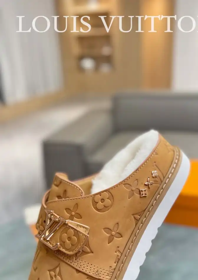 hype LV Slippers