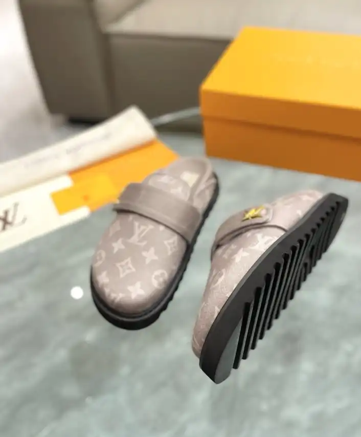 hype LV Slippers