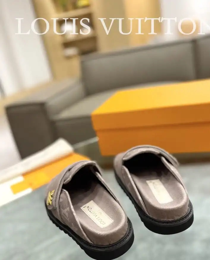 hype LV Slippers