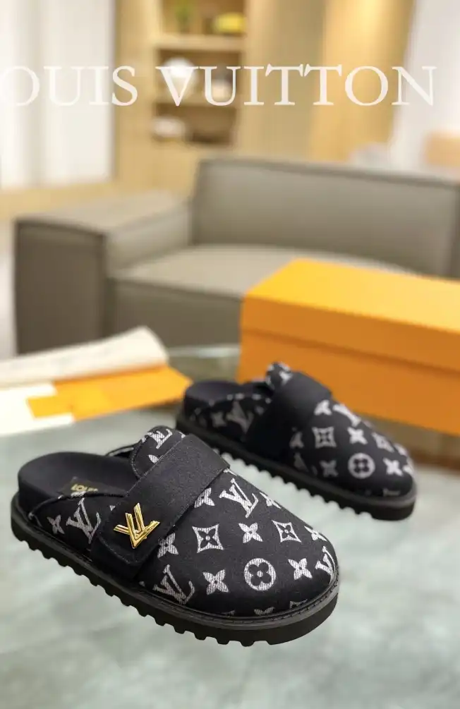 hype LV Slippers