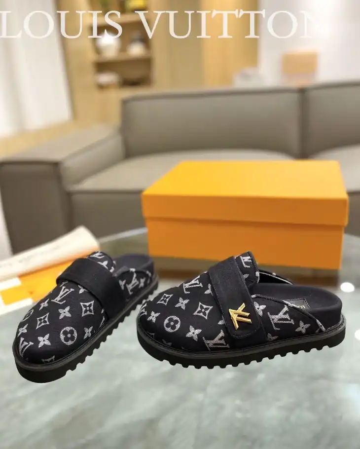 hype LV Slippers