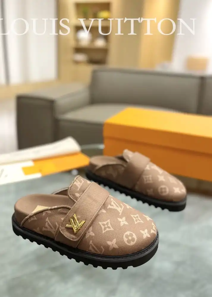 hype LV Slippers