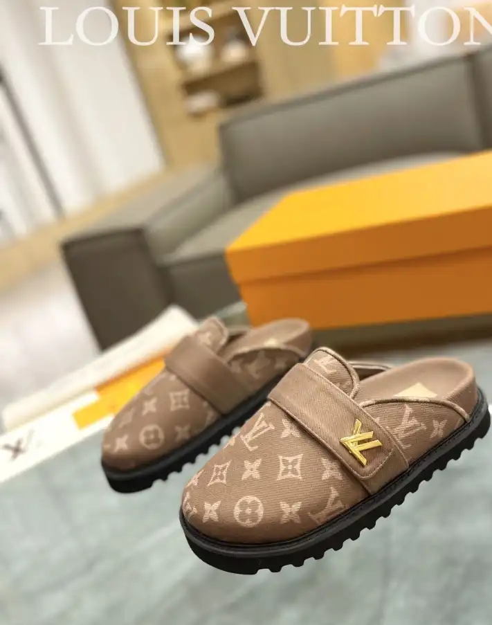 hype LV Slippers