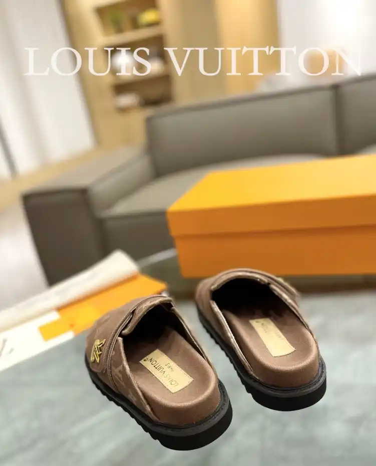 hype LV Slippers