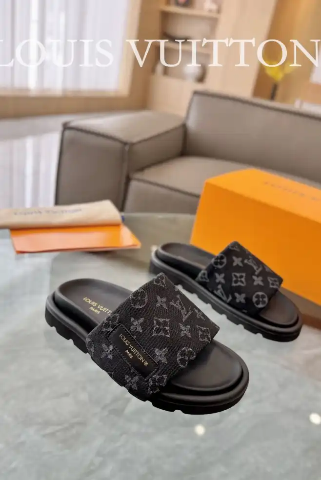 hype LV Slippers