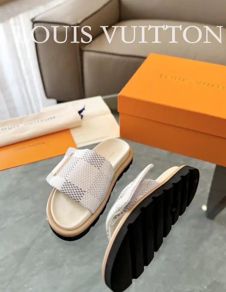 hype LV Slippers