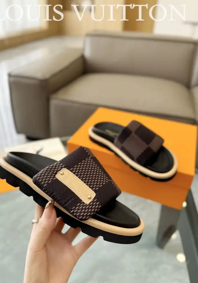 hype LV Slippers