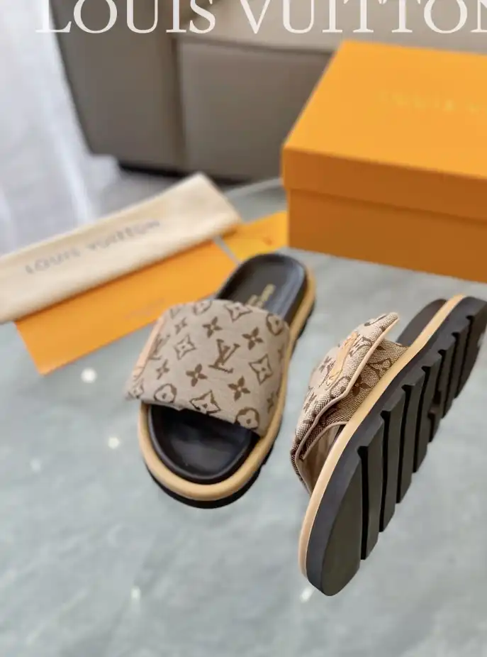 hype LV Slippers