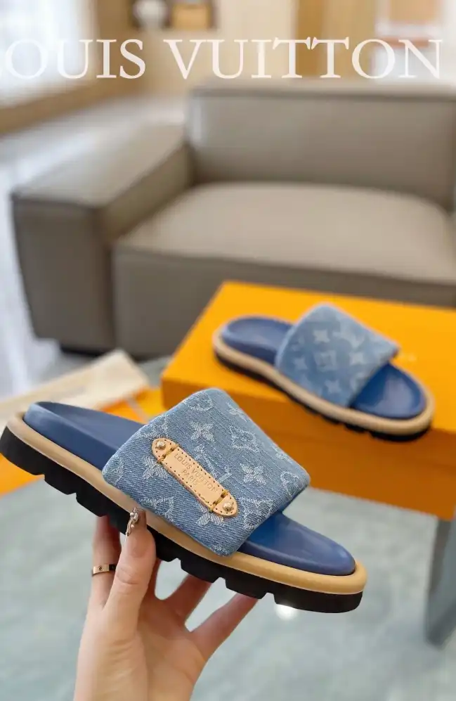 hype LV Slippers